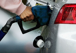 افزایش قیمت بنزین سبب تورم می‌شود؟/ تشدید نظارت‌ها مانعی برسرراه افراد سودجو 