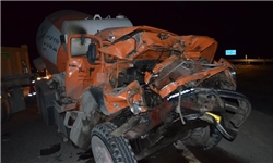 برخورد سواری پراید با کامیون سه مسافر را به کام مرگ کشاند