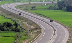 محدودیت ترافیکی در محورهای هراز و فیروزکوه/ آزادراه ‌‌کرج‌-قزوین پرترافیک‌ترین جاده کشور