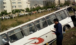 اسامی دانش‌آموزان مصدوم حادثه واژگونی اتوبوس در بزرگراه یادگار امام(ره)