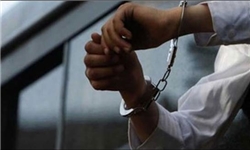 دستبند پلیس امنیت بر دستان متهم خیابان شیخ بهایی/ عامل اغفال زنان دستگیر شد