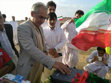 افتتاح پروژه تبدیل انرژی خورشیدی به برق در دشت آبخوان بخش مرکزی خاش/ بهره برداری از ۲۱ طرح کشاورزی خاش در هفته جهاد كشاورزي