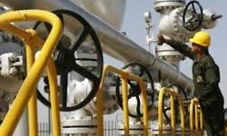 تردید در تولید 12 میلیون لیتر بنزین «ستاره خلیج فارس» تا پایان سال/ هر روز تاخیر 30 میلیون یورو زیان