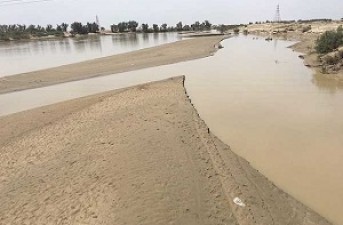 شهروندان از تردد در حاشیه رودخانه مهران اجتناب کنند
