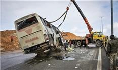 واژگونی اتوبوس در بیرجند، ٤ نفر مجروح به جای گذاشت/تلفات سنگین تصادف دو پژو