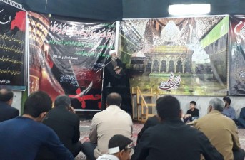 عزاداری سرور و سالار شهیدان امام حسین(ع) حرکتی حیات‌بخش برای جامعه است/ قیام امام حسین(ع) رمز بقای اسلام واقعی تا عصر حاضر است