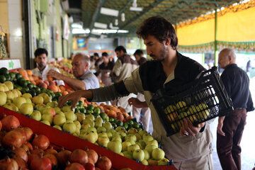 بازار شب یلدا زیر نظر بازرسان و ناظران